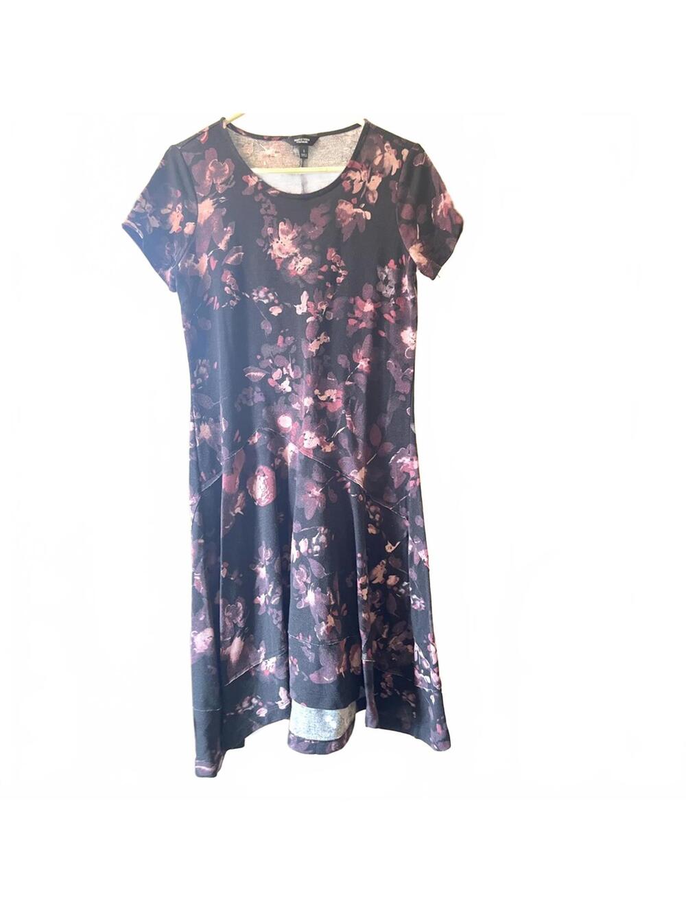 Simply Vera Wang Black & Pink Floral Dress – Feminine Flowy Fit